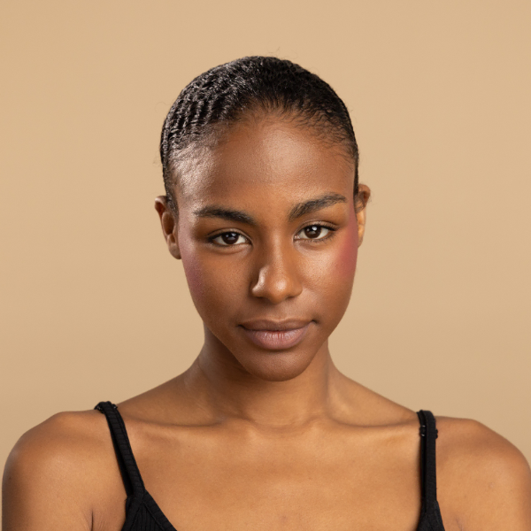 Maquillage blush peau noire New Black Couleur Bissap
