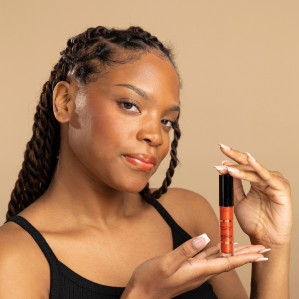 GLOSS NEW BLACK - Mangue